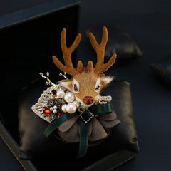 elk brooch perfect for coat decoration